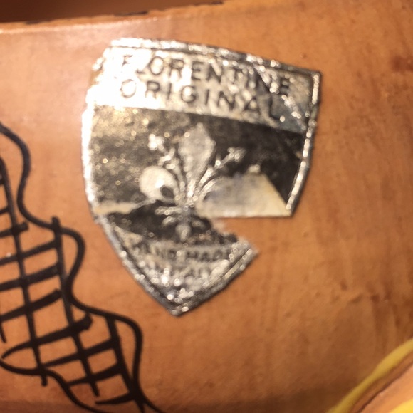 Made in Italy Florentine original Handpainted Vase - Picture 6 of 6